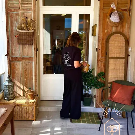 A 3 Pas De L'eau * Ла-Сьота