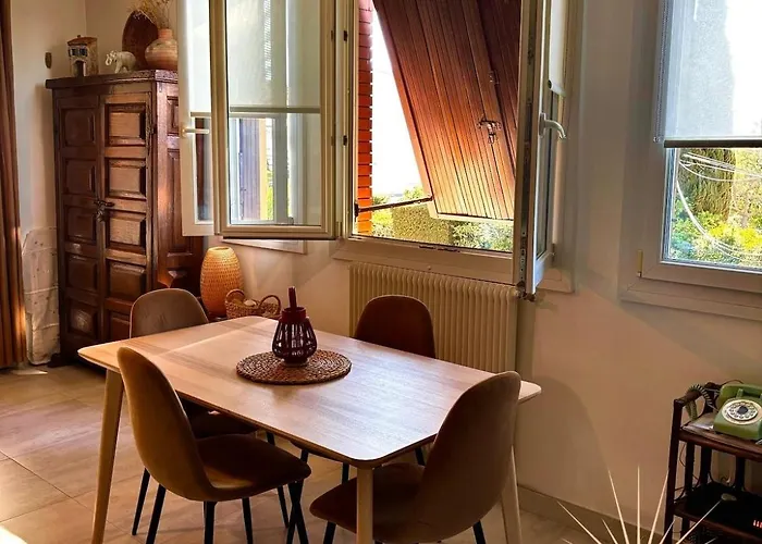 à 3 Pas De L'eau Apartamento *